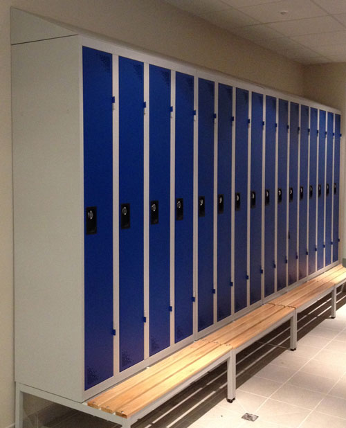 Vestiaire Industrie Propre 12 Colonnes Portes Bleues insitu